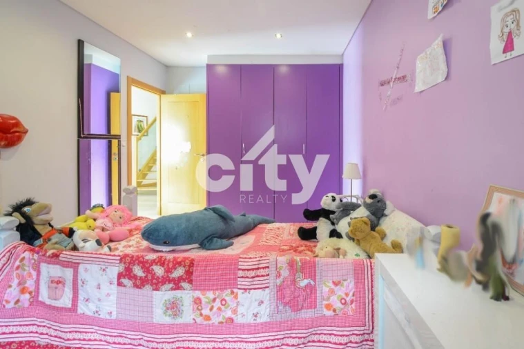 Apartamento T4 para Venda em Póvoa de Santo Adrião e Olival Basto Foto 29
