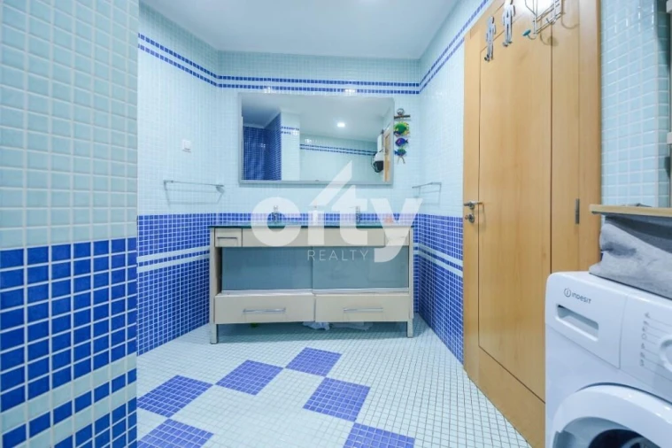 Apartamento T4 para Venda em Póvoa de Santo Adrião e Olival Basto Foto 26