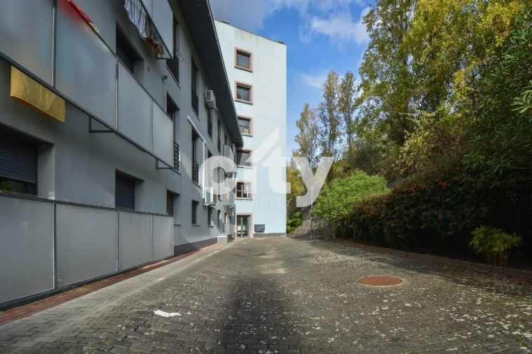 Apartamento T4 para Venda em Póvoa de Santo Adrião e Olival Basto Foto 36