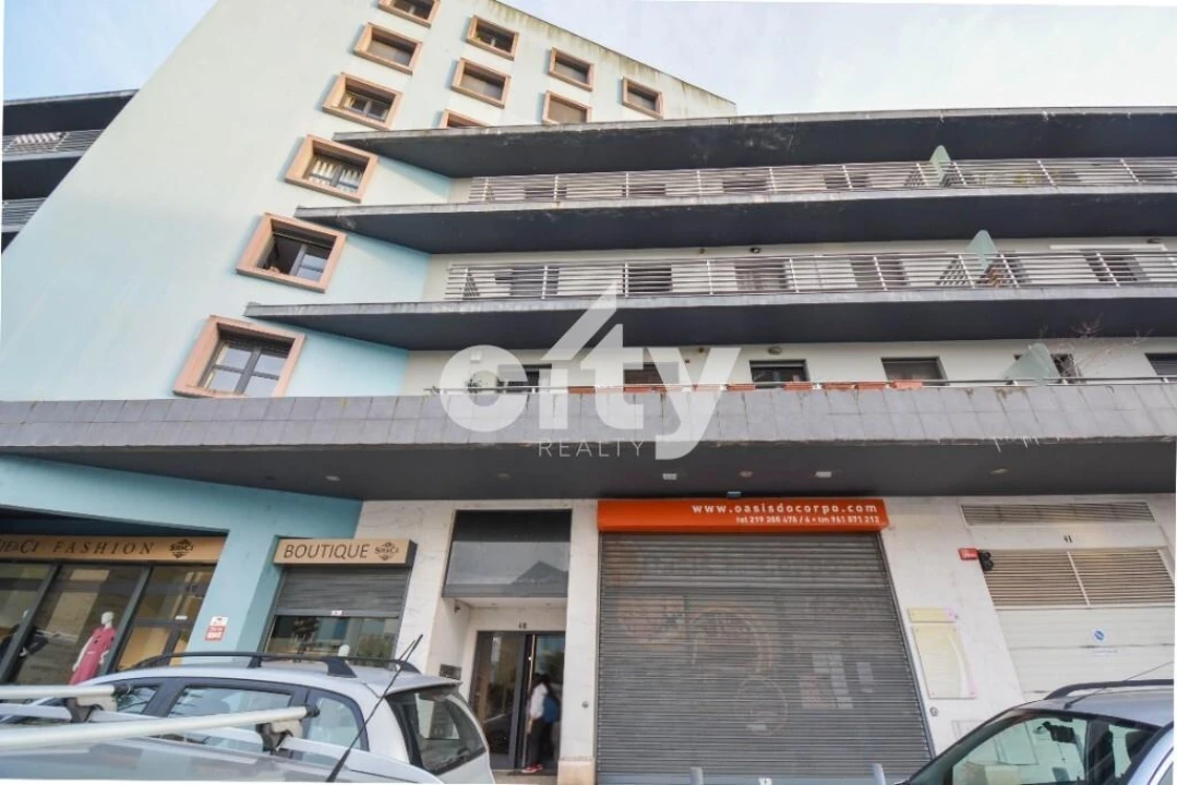 Apartamento T4 para Venda em Póvoa de Santo Adrião e Olival Basto Foto 40