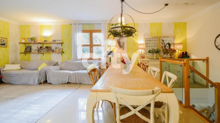 Apartamento T4 para Venda em Póvoa de Santo Adrião e Olival Basto