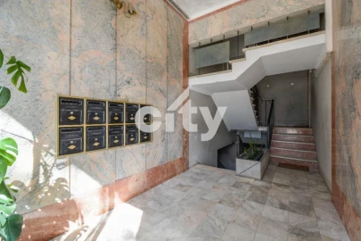 Apartamento T2 para Venda em Venteira