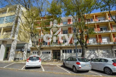 Apartamento T2 para Venda em Venteira