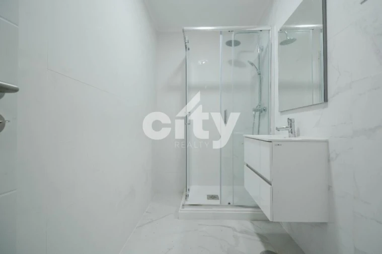 Apartamento T2 para Venda em Venteira Foto 13