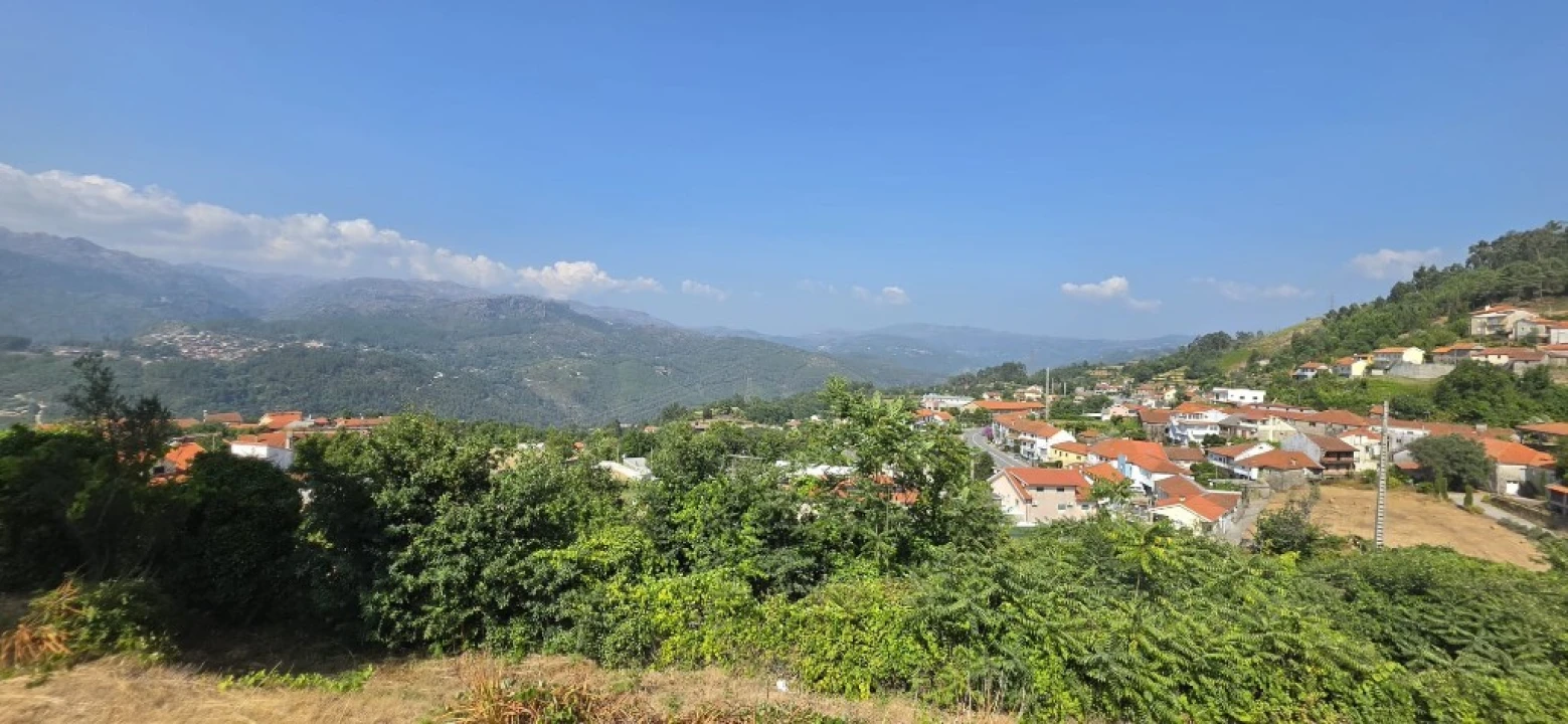 Terreno para Venda em Salamonde Foto 11
