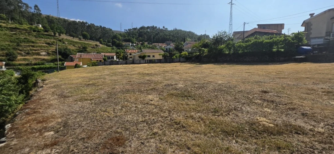 Terreno para Venda em Salamonde Foto 7