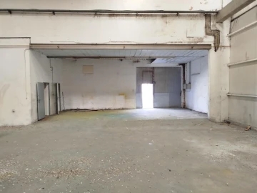 Armazém para Arrendamento em Santa Maria e São Miguel, São Martinho, São Pedro Penaferrim