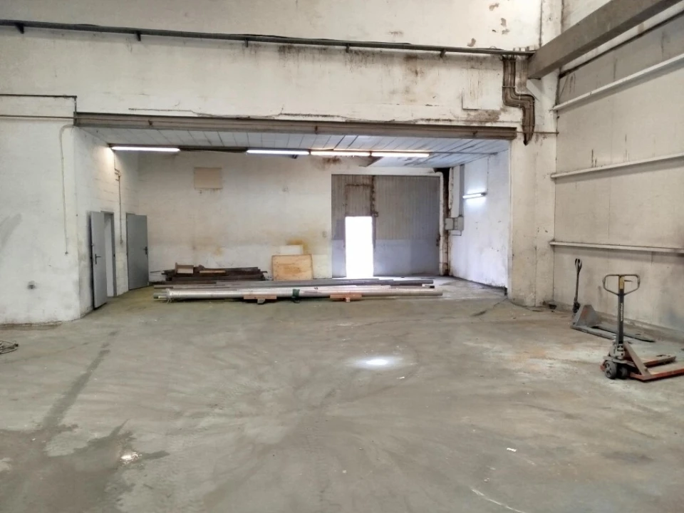 Armazém para Arrendamento em Santa Maria e São Miguel, São Martinho, São Pedro Penaferrim Foto 1