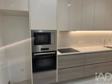 Apartamento T2 para Arrendamento em Aljubarrota