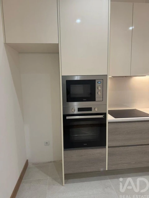 Apartamento T2 para Arrendamento em Aljubarrota