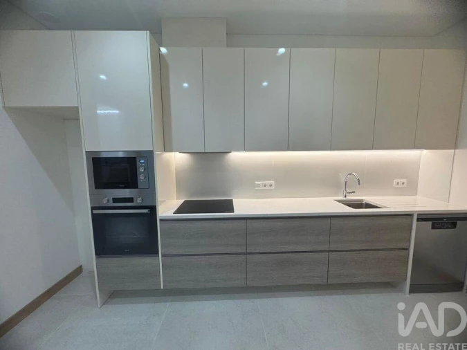 Apartamento T2 para Arrendamento em Aljubarrota Foto 4