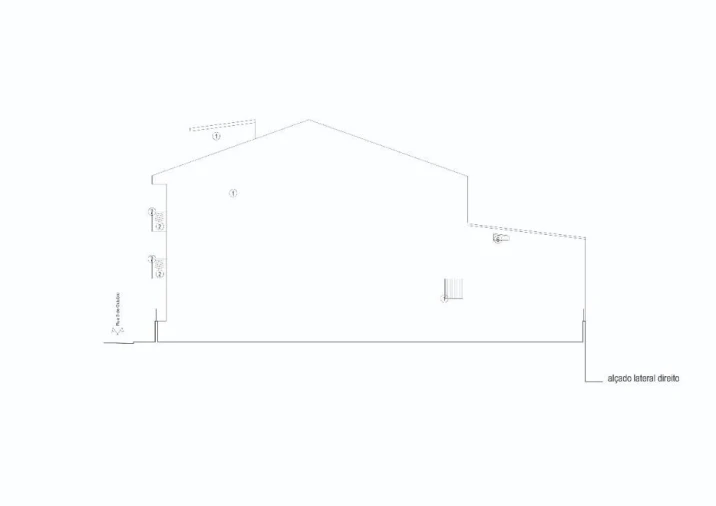 Prédio para Venda em Pontinha e Famões Foto 21