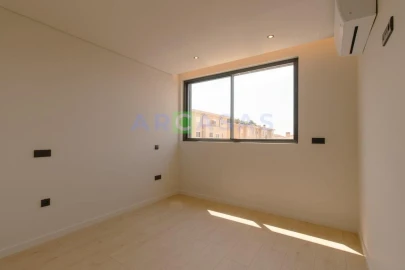 Apartamento T4 para Venda em Gondomar (São Cosme), Valbom e Jovim