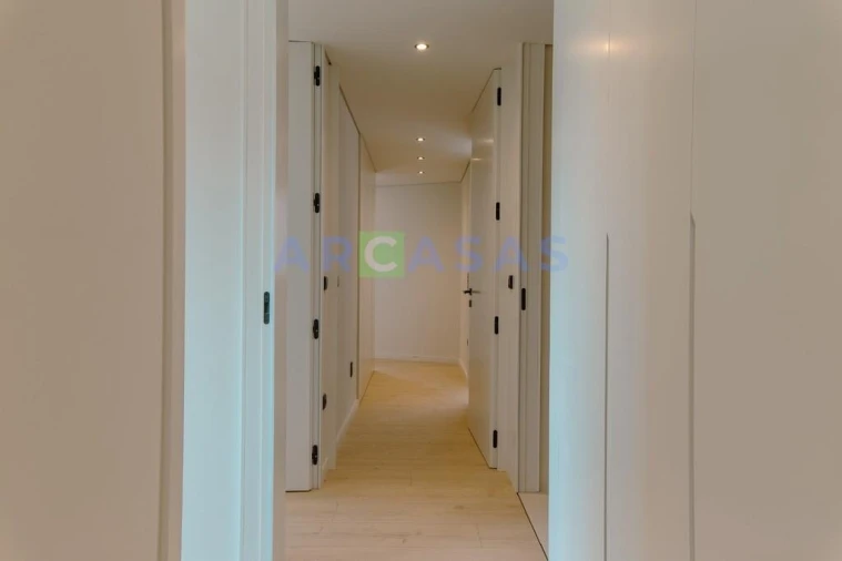 Apartamento T4 para Venda em Gondomar (São Cosme), Valbom e Jovim Foto 15
