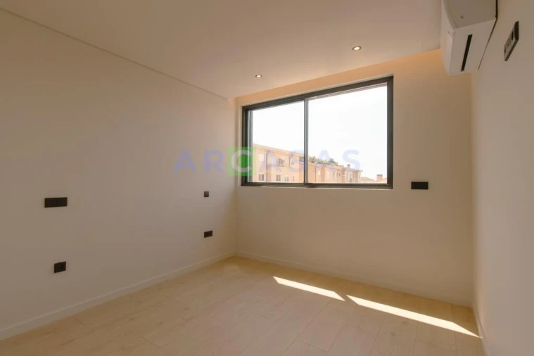 Apartamento T4 para Venda em Gondomar (São Cosme), Valbom e Jovim Foto 16