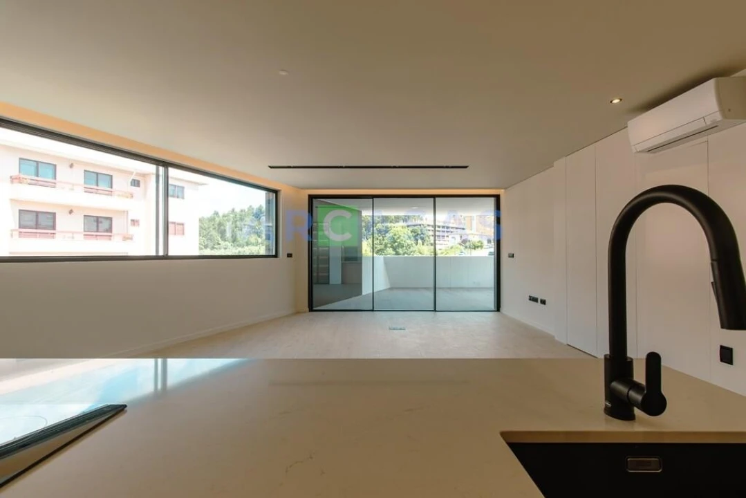 Apartamento T4 para Venda em Gondomar (São Cosme), Valbom e Jovim Foto 4