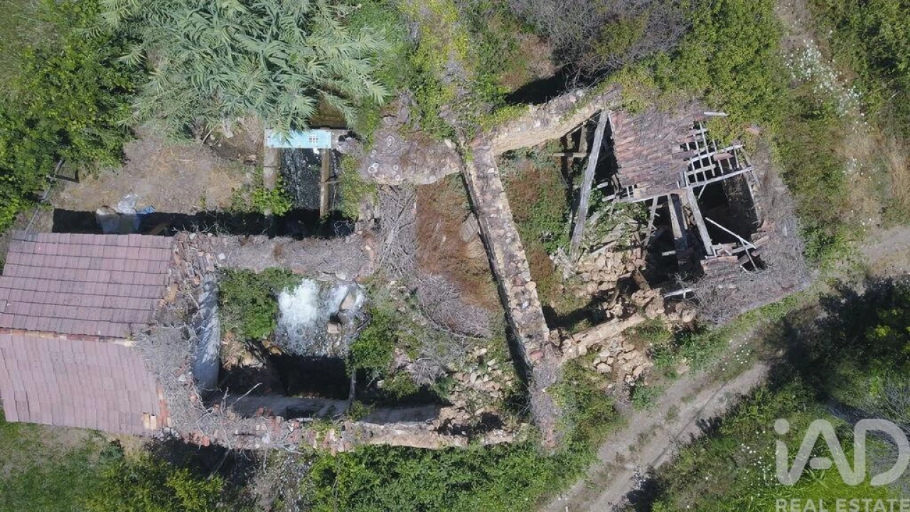 Moradia para Venda em Serpins Foto 8