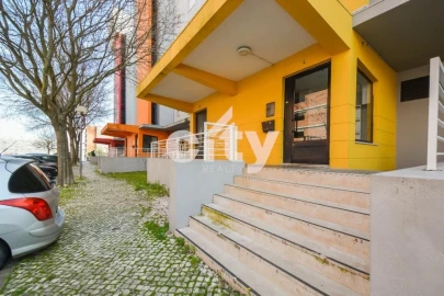 Apartamento T1 para Venda em Lumiar