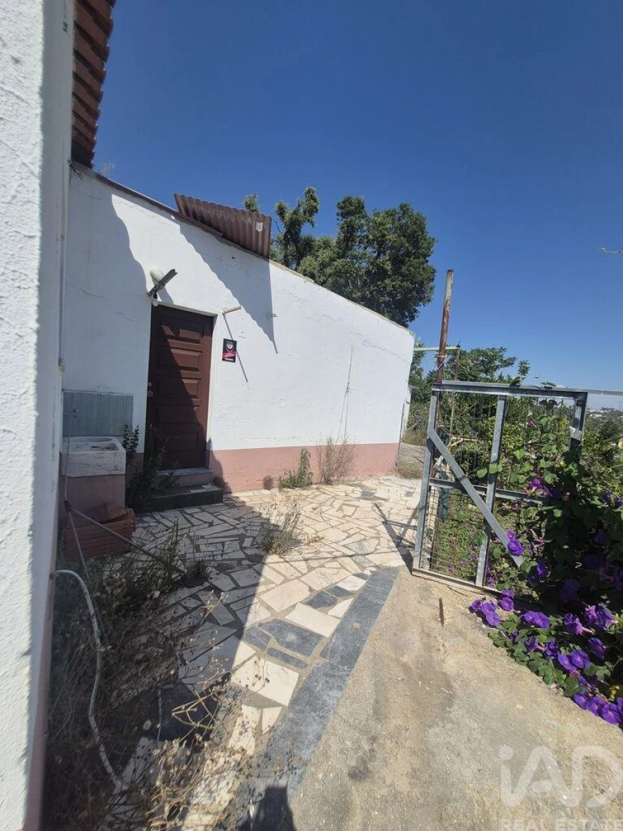 Moradia T2 para Venda em Leiria, Pousos, Barreira e Cortes Foto 6