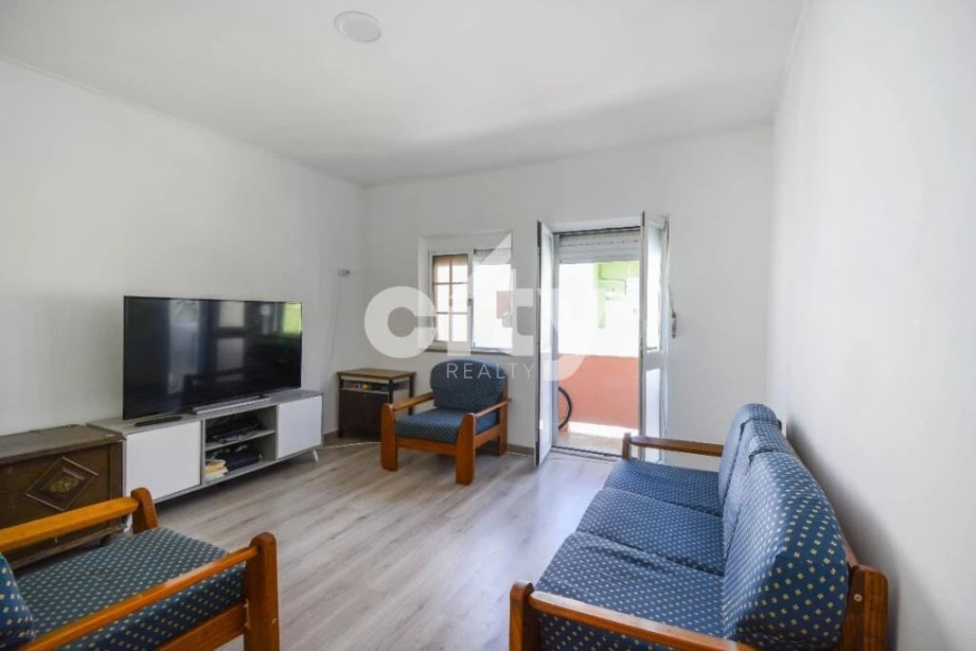 Apartamento T2 para Venda em Baixa da Banheira e Vale da Amoreira Foto 1