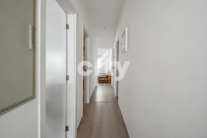 Apartamento T2 para Venda em Baixa da Banheira e Vale da Amoreira