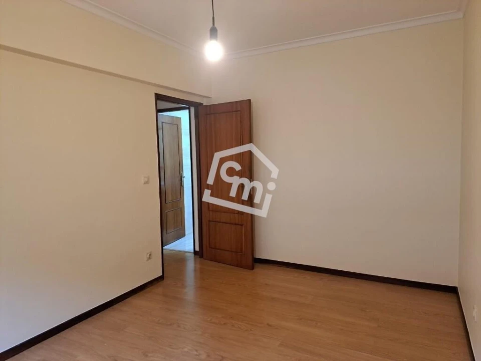 Apartamento T2 para Arrendamento em Matosinhos e Leça da Palmeira Foto 13