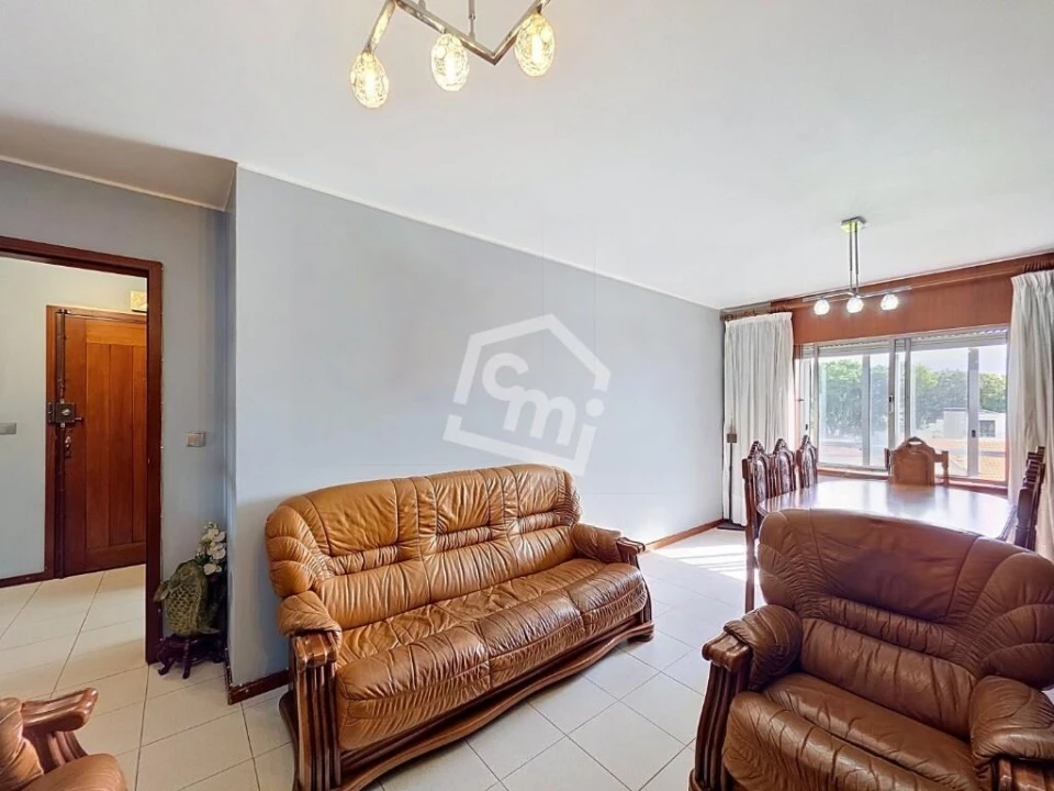 Apartamento T3 para Venda em São Mamede de Infesta e Senhora da Hora Foto 2