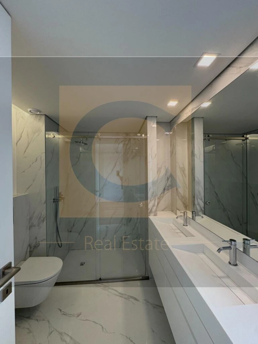 Apartamento T4 para Venda em Aldoar, Foz do Douro e Nevogilde Foto 17