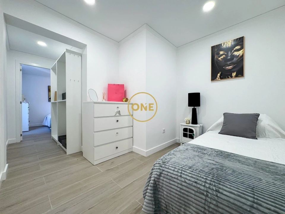 Apartamento T2 para Venda em Albufeira e Olhos de Água Foto 12