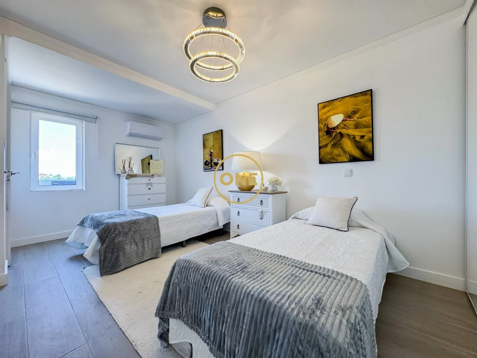 Apartamento T2 para Venda em Albufeira e Olhos de Água Foto 10