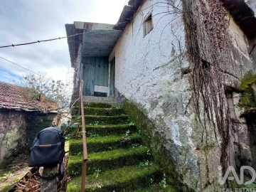 Moradia para Venda em Fonte Arcada