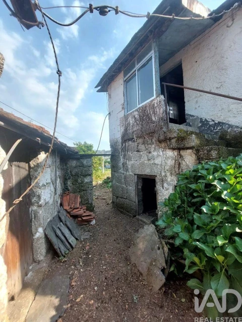 Moradia para Venda em Fonte Arcada