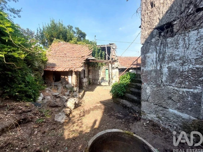 Moradia para Venda em Fonte Arcada Foto 10