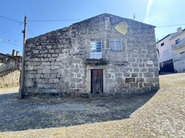 Moradia para Venda em Reboleiro