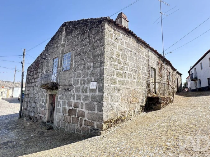 Moradia para Venda em Reboleiro Foto 10