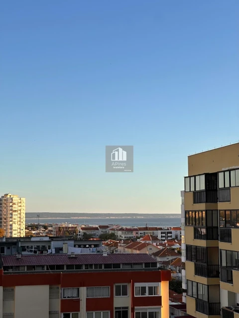 Apartamento T1 para Venda em Costa da Caparica