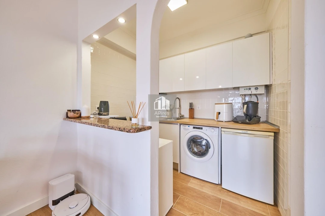 Apartamento T1 para Venda em Costa da Caparica Foto 10