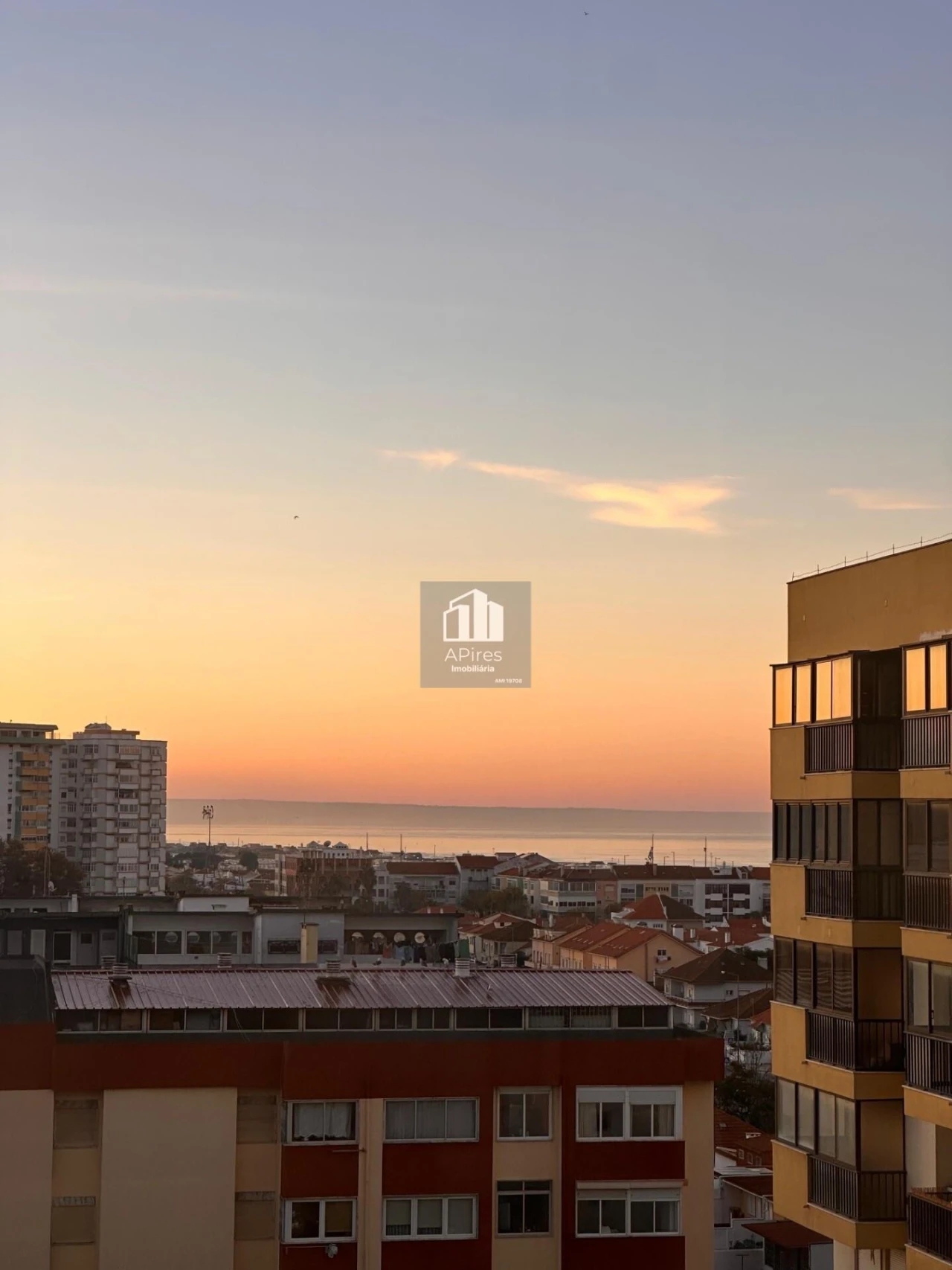 Apartamento T1 para Venda em Costa da Caparica Foto 20