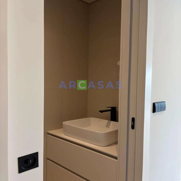 Apartamento T1 para Venda em Gondomar (São Cosme), Valbom e Jovim Foto 17