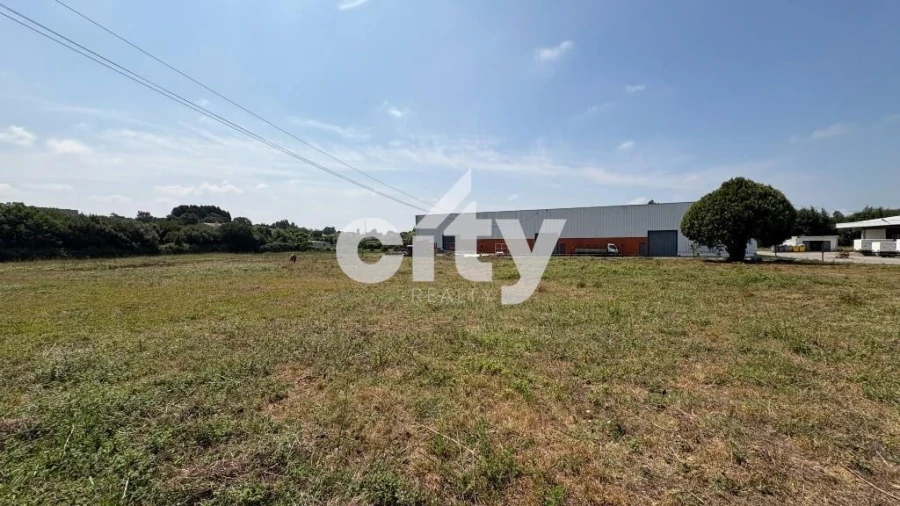 Terreno para Venda em Castêlo da Maia Foto 21