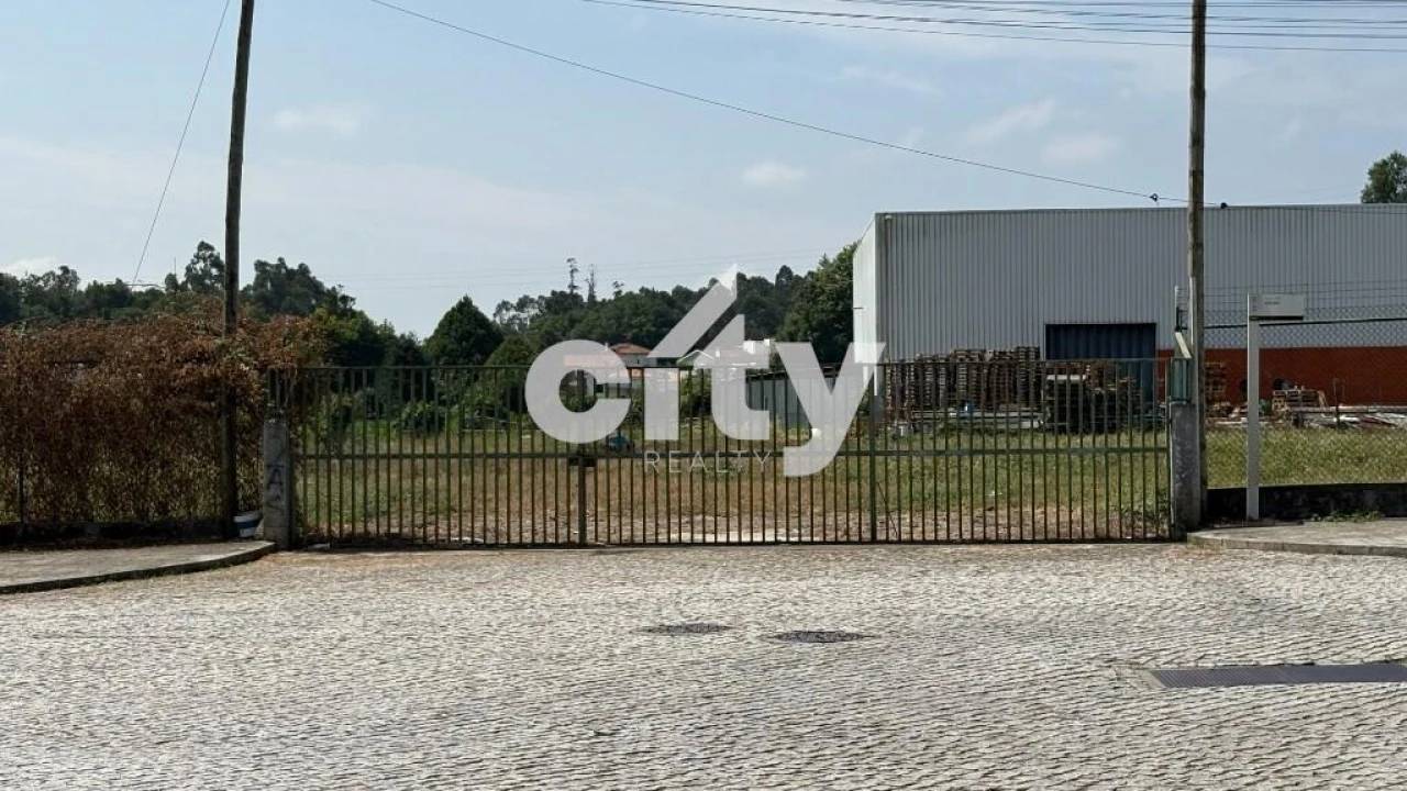 Terreno para Venda em Castêlo da Maia Foto 24