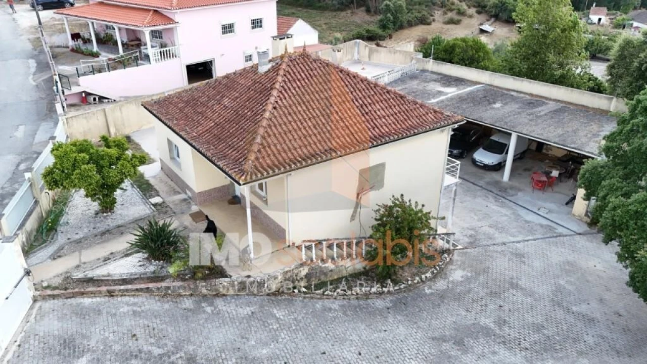 Moradia T3 para Venda em Asseiceira Foto 38