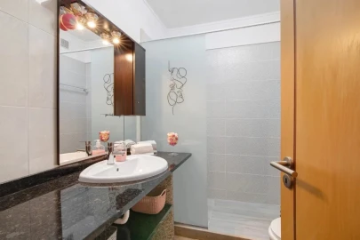 Apartamento T2 para Venda em Quarteira