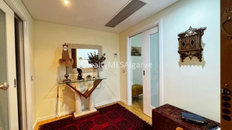 Apartamento T3 para Venda em Faro (Sé e São Pedro)