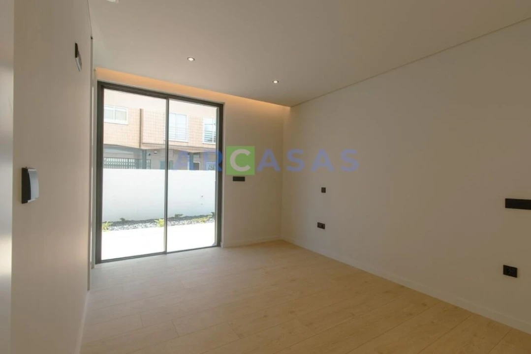 Apartamento T2 para Venda em Gondomar (São Cosme), Valbom e Jovim Foto 14