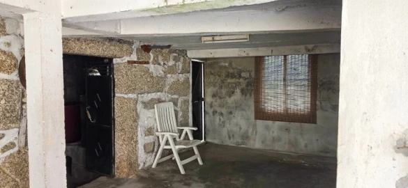 Moradia T1 para Venda em Mosteiro