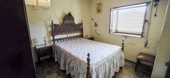 Moradia T1 para Venda em Mosteiro