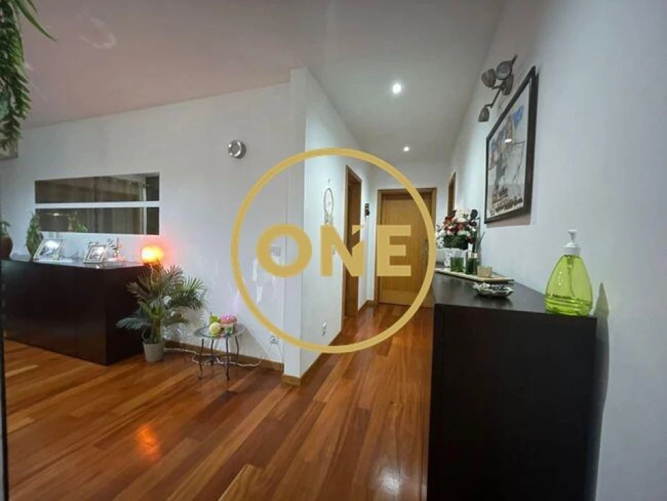Apartamento T3 para Venda em Castelões Foto 4