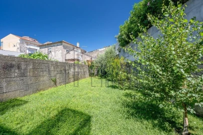 Apartamento T1 para Venda em Lordelo do Ouro e Massarelos