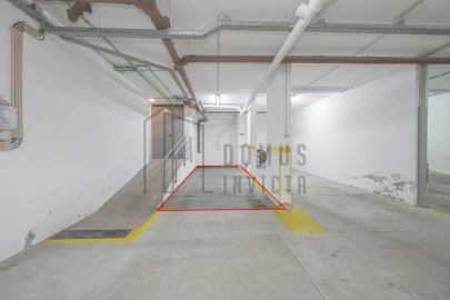 Apartamento T1 para Venda em Lordelo do Ouro e Massarelos